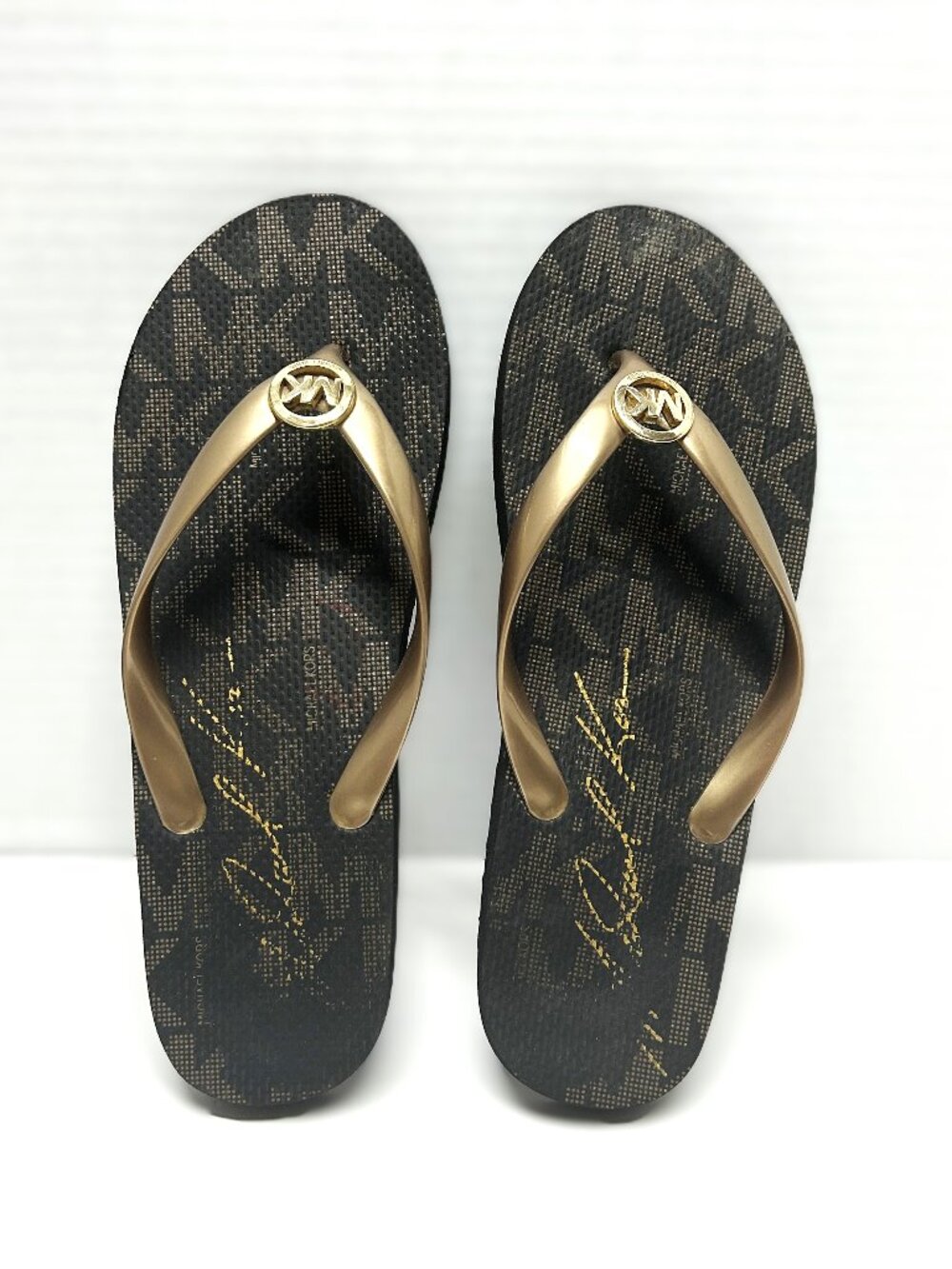 Michael Kors flip flops / sandals size 11